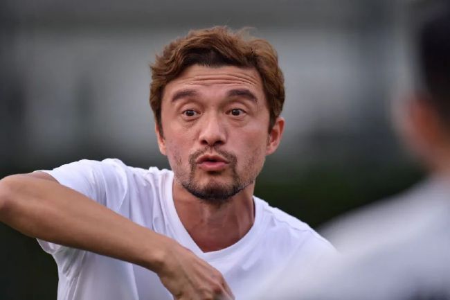 日本大尺度吃奶做爰